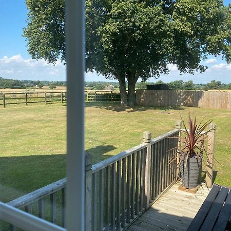Villa Near Woodbridge The Annexe Eyke Fantastic Views With Dog Secure Garden And Paddock Esterno foto