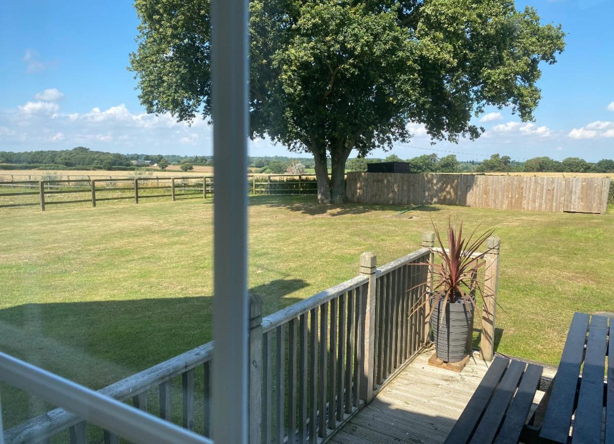 Villa Near Woodbridge The Annexe Eyke Fantastic Views With Dog Secure Garden And Paddock Esterno foto